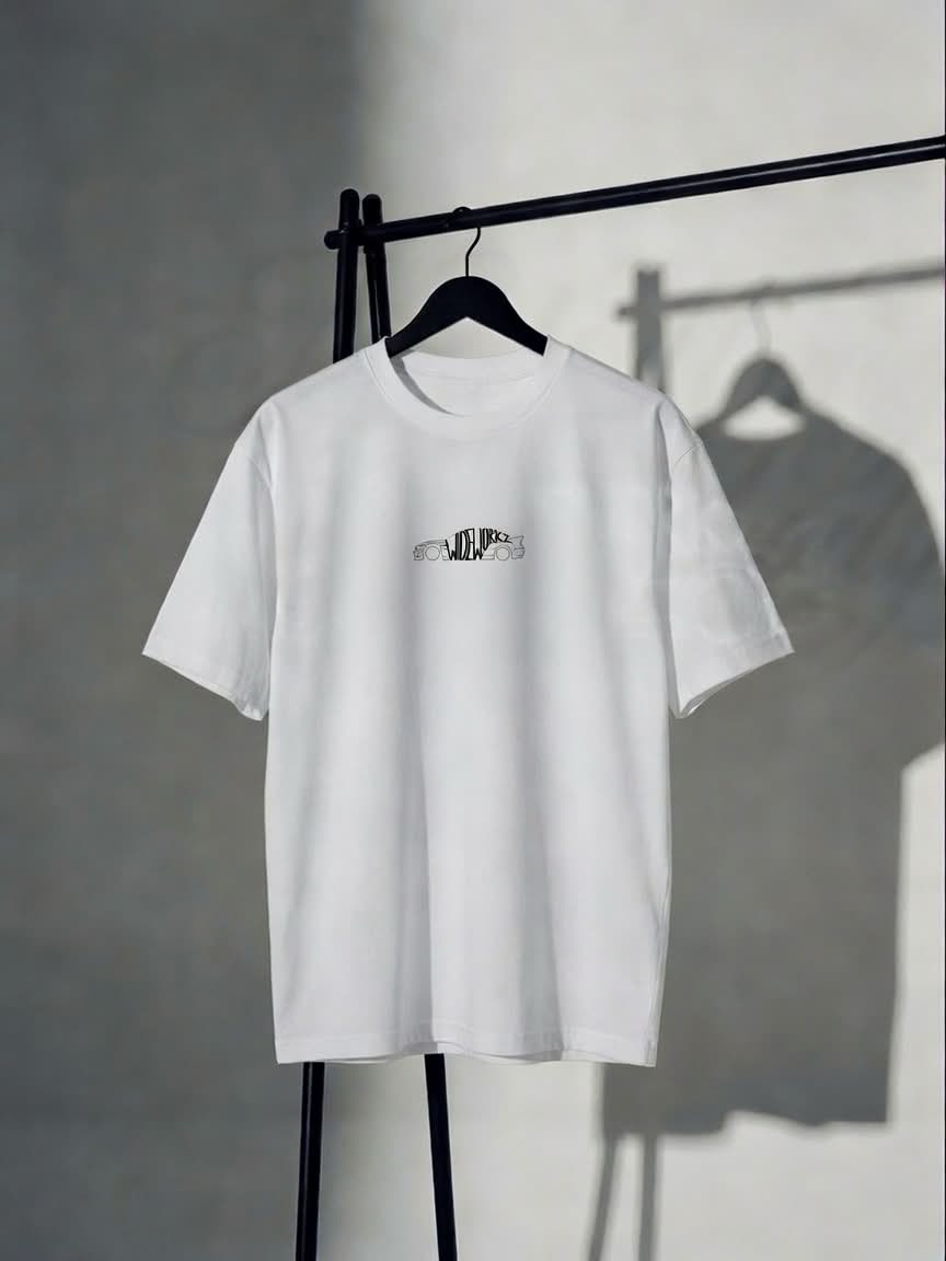 "Purple Lily E46" T-Shirt